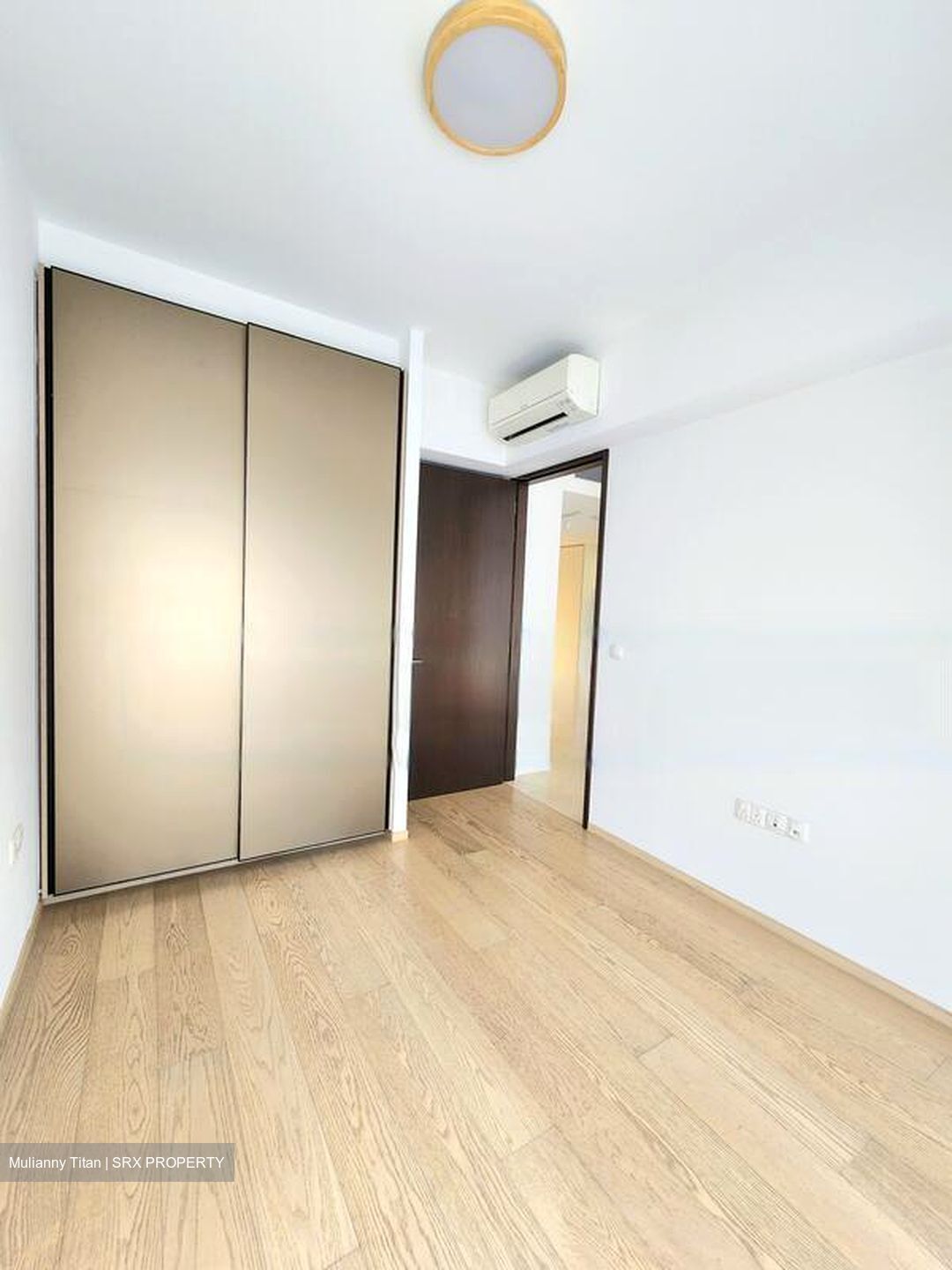 Amber 45 (D15), Apartment #468492101